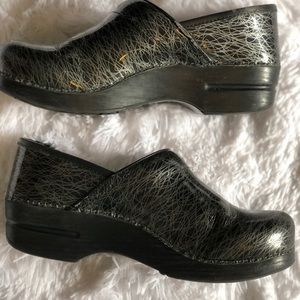 Dansko Nurse Shoe 39